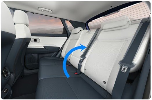2025 Hyundai Venue 2-Step rear reclining seat