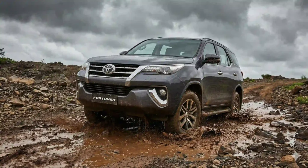 Toyota Fortuner off roading