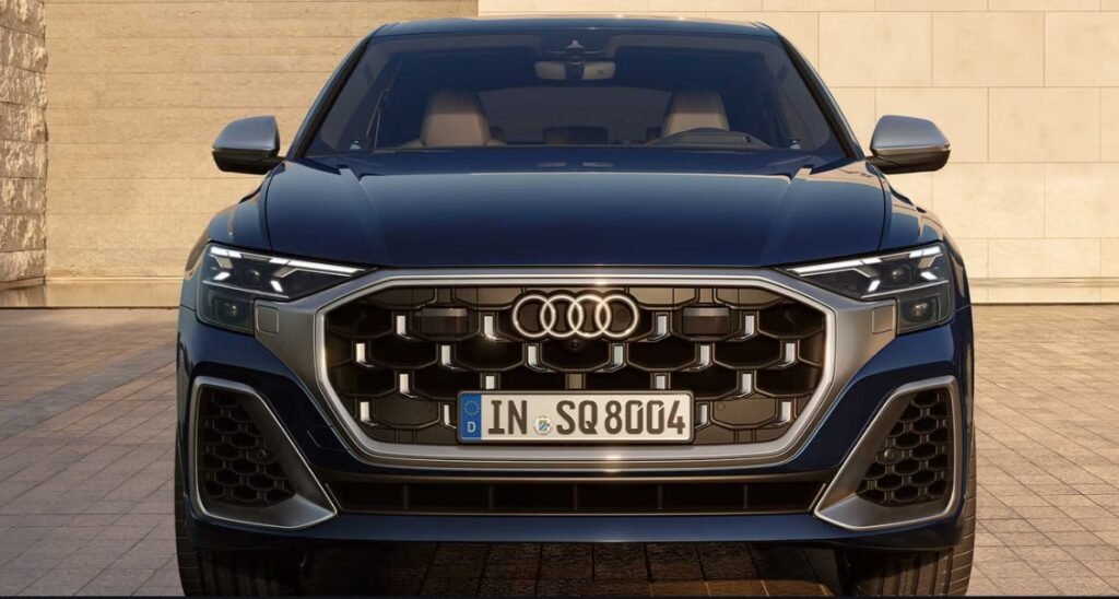 Audi SQ8 Front