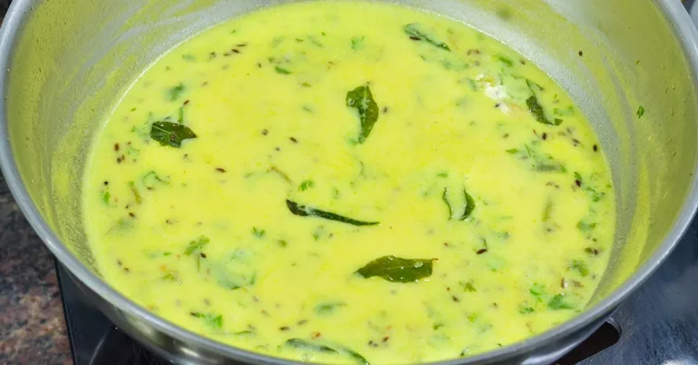 Quick Taak Kadhi Recipe